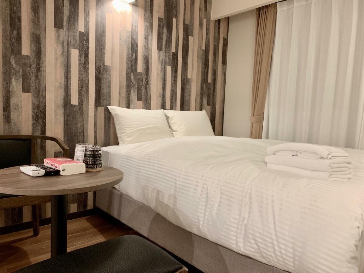 Mr.Kinjo Inn Sky Harbor Наха Екстериор снимка